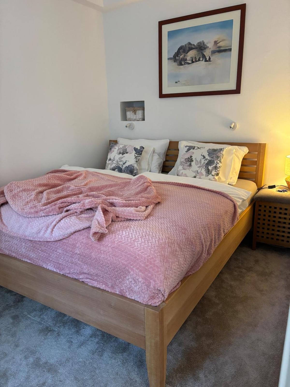 Apartment Varsanyi Home- Extra Location In The Heart Of Buda *