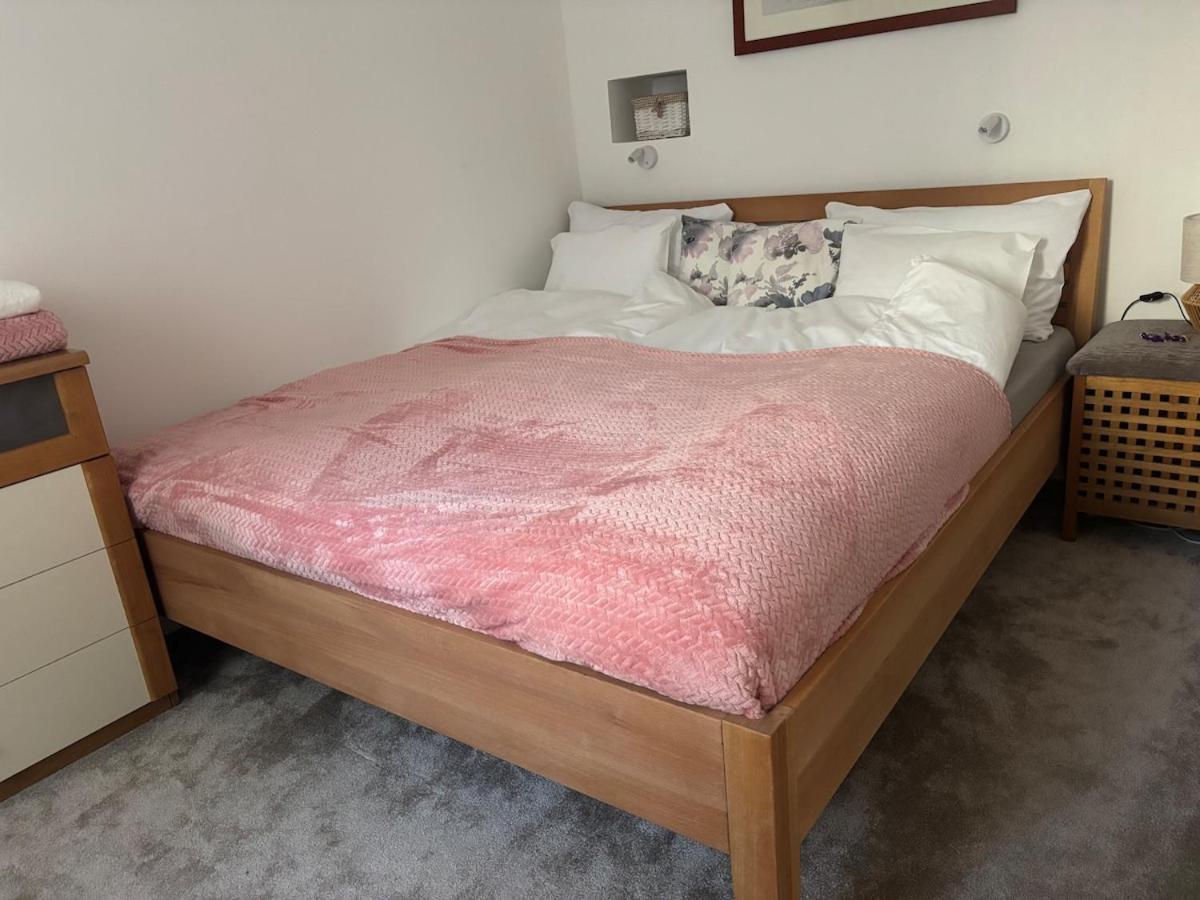 Apartment Varsanyi Home- Extra Location In The Heart Of Buda